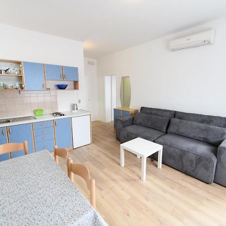 Cozy Beach Apartments 마카르스카 외부 사진