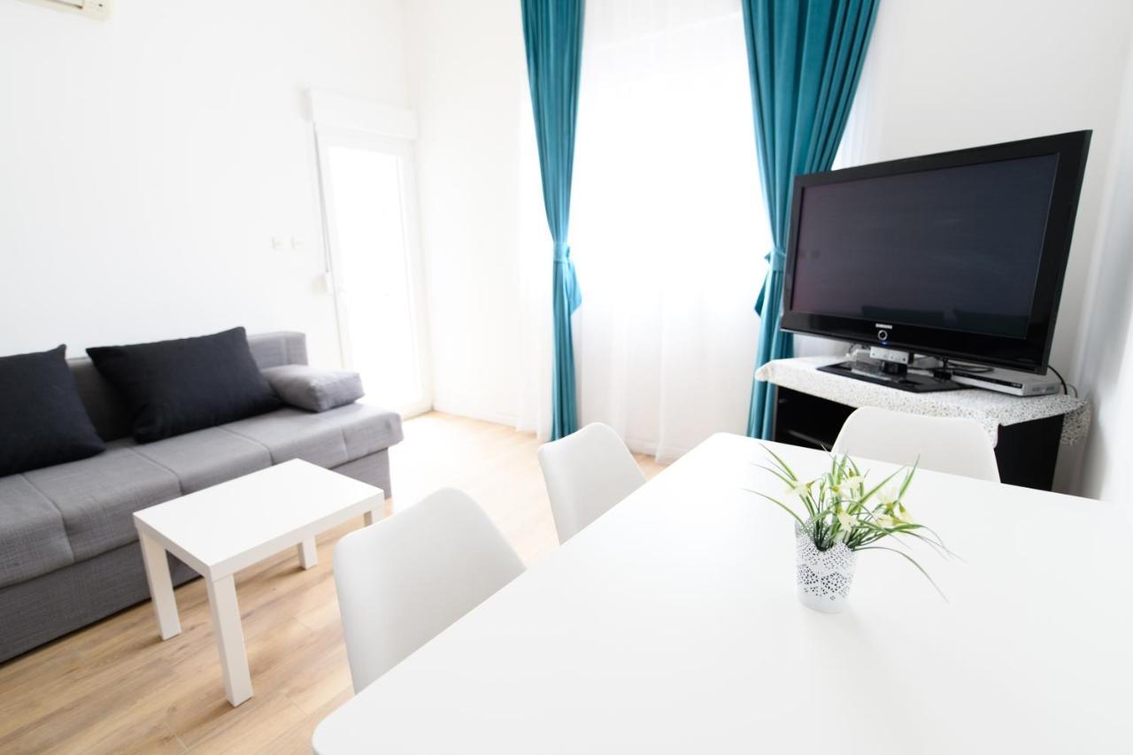 Cozy Beach Apartments 마카르스카 외부 사진
