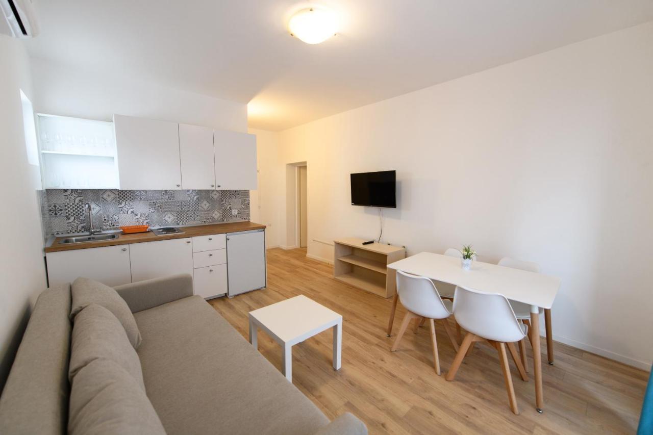 Cozy Beach Apartments 마카르스카 외부 사진